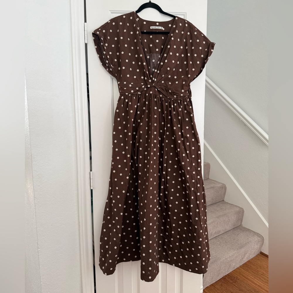 Abercrombie & Fitch Brown Polka Dot Midi Dress - Picture 2 of 7
